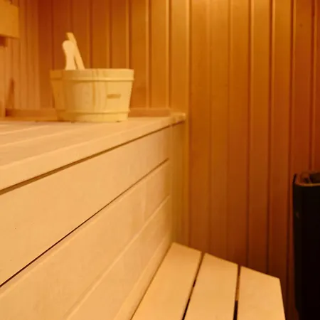 Отель Suitehotel *
