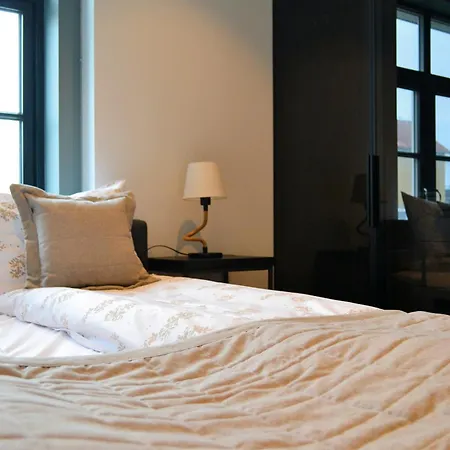 Suitehotel Отель *